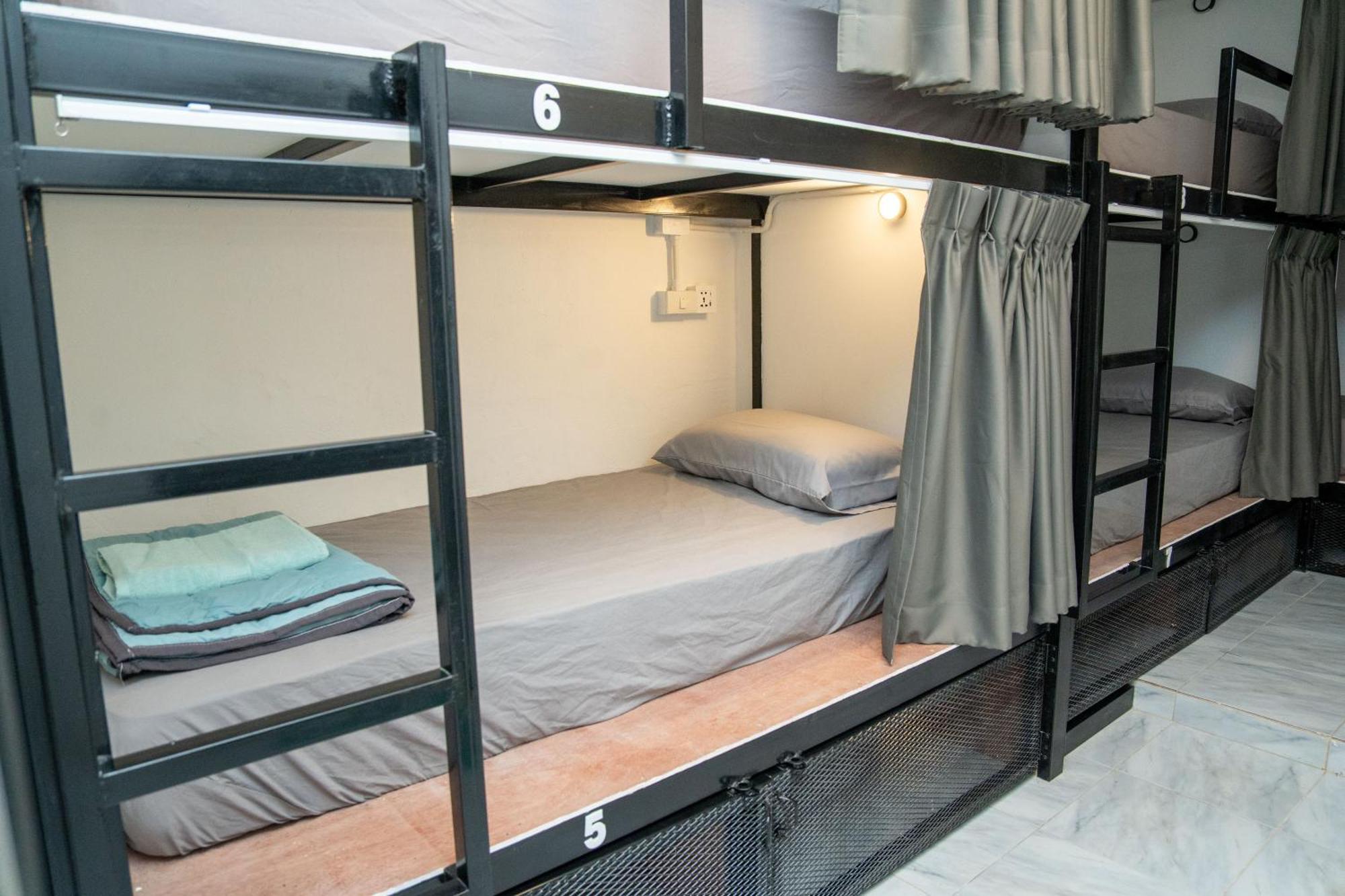 Misfits Hostel Пай Экстерьер фото