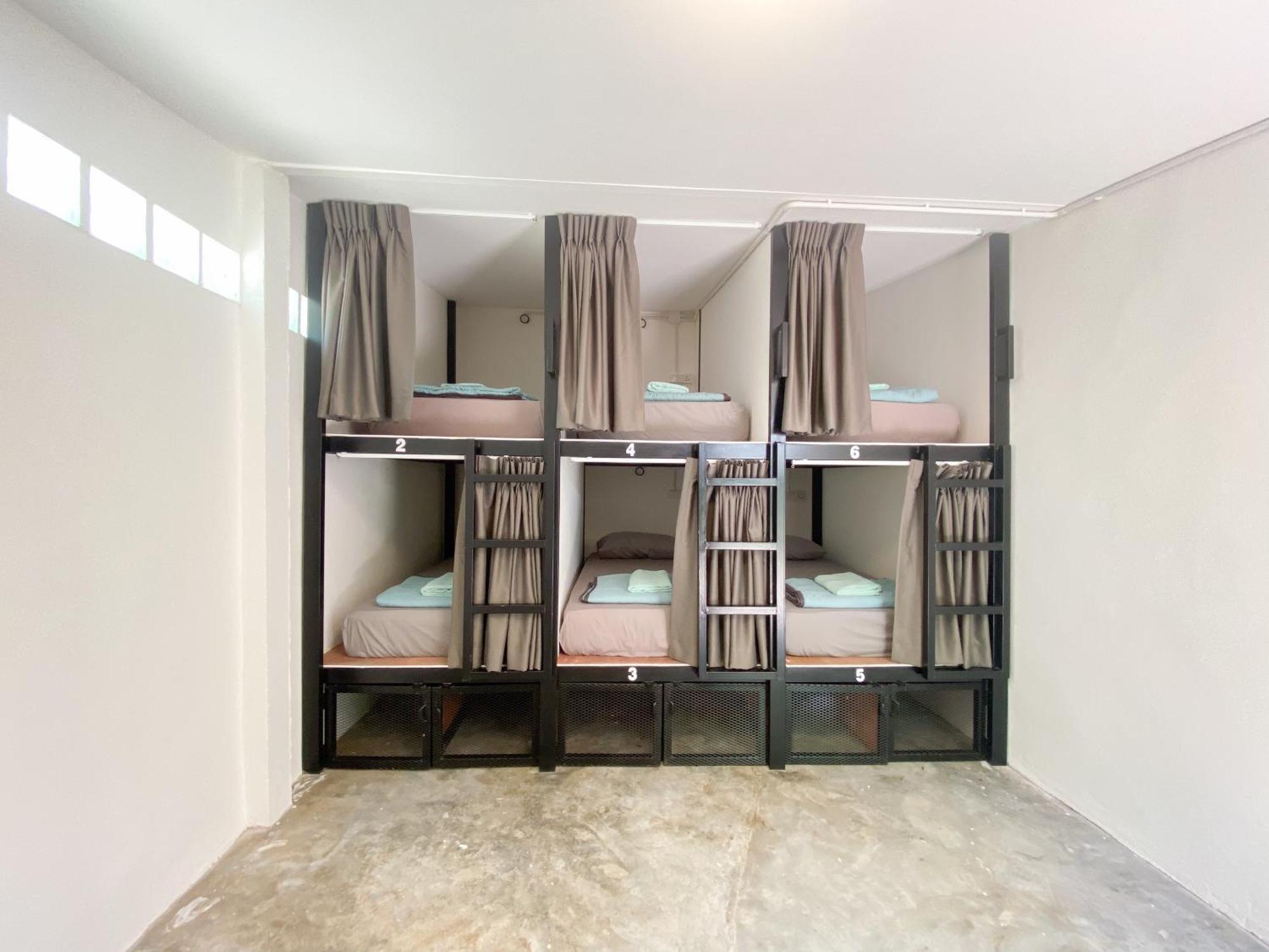 Misfits Hostel Пай Экстерьер фото